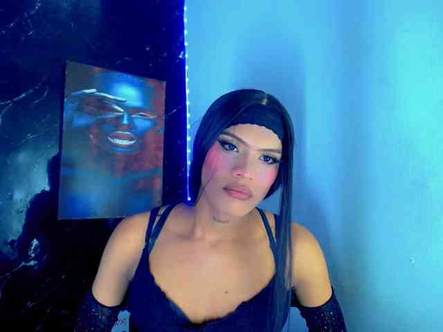 KeishasexyBrood Sex Cam Show