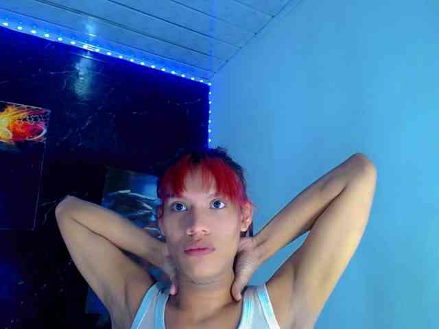 KeishasexyBrood Sex Cam Show