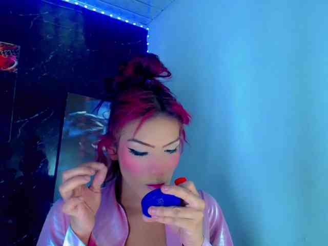 KeishasexyBrood Sex Cam Show