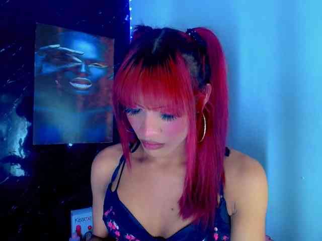 KeishasexyBrood Sex Cam Show