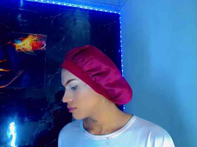 KeishasexyBrood Sex Cam Show