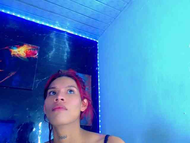 KeishasexyBrood Sex Cam Show