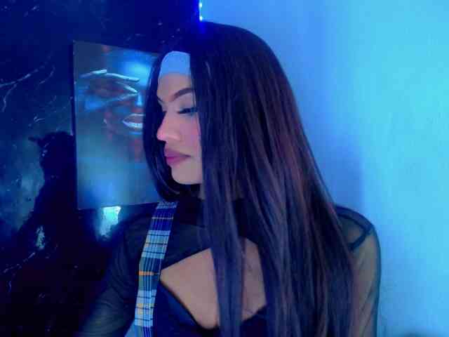 KeishasexyBrood Sex Cam Show