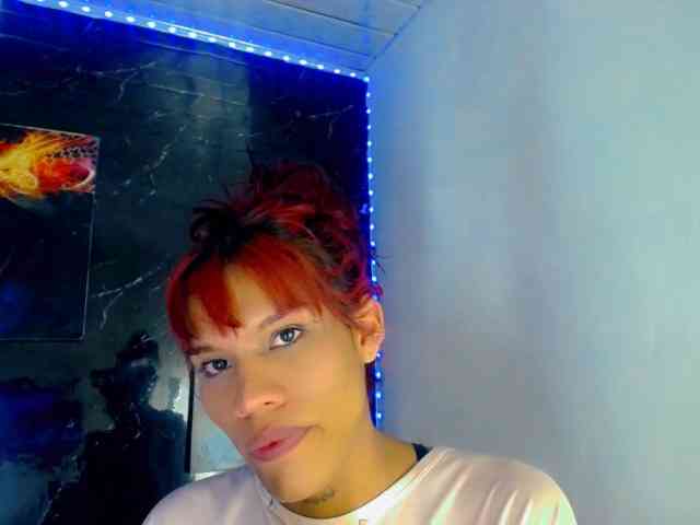 KeishasexyBrood Sex Cam Show