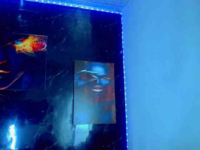 KeishasexyBrood Sex Cam Show
