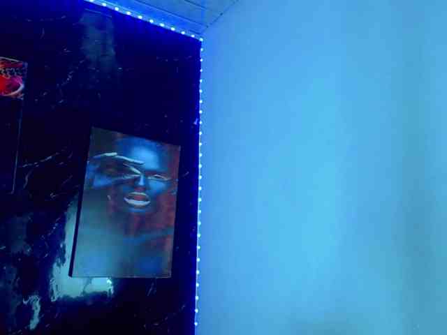 KeishasexyBrood Sex Cam Show