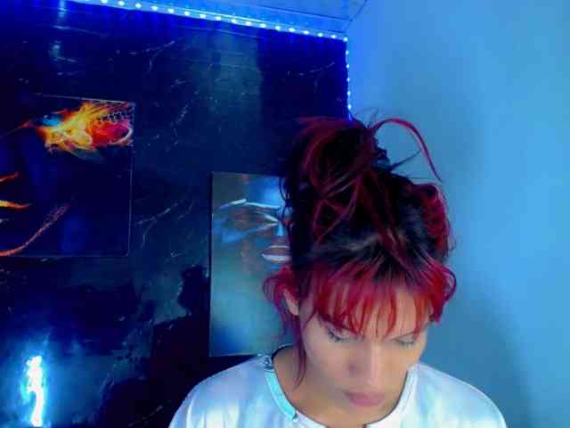 KeishasexyBrood Sex Cam Show