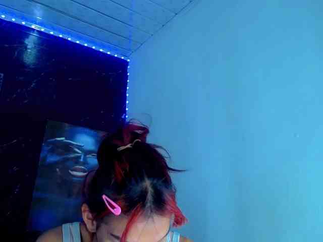 KeishasexyBrood Sex Cam Show