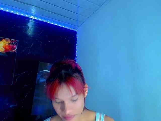 KeishasexyBrood Sex Cam Show