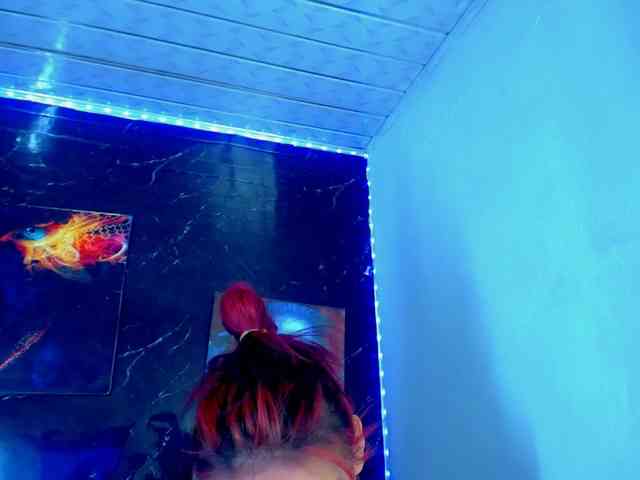 KeishasexyBrood Sex Cam Show