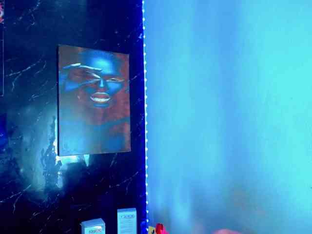 KeishasexyBrood Sex Cam Show