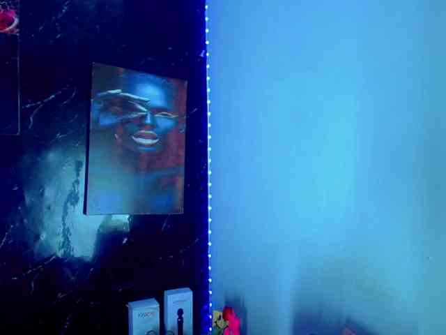 KeishasexyBrood Sex Cam Show