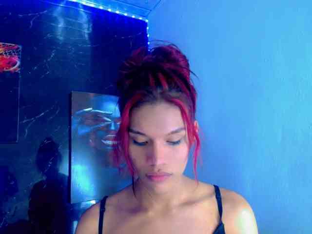 KeishasexyBrood Sex Cam Show