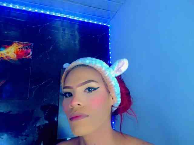 KeishasexyBrood Sex Cam Show