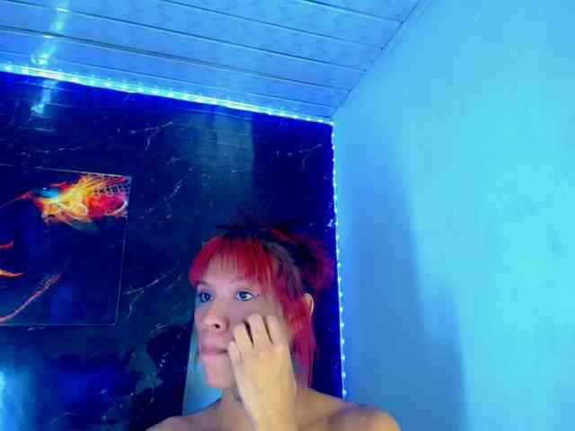 KeishasexyBrood Sex Cam Show