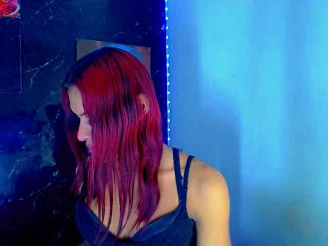 KeishasexyBrood Sex Cam Show