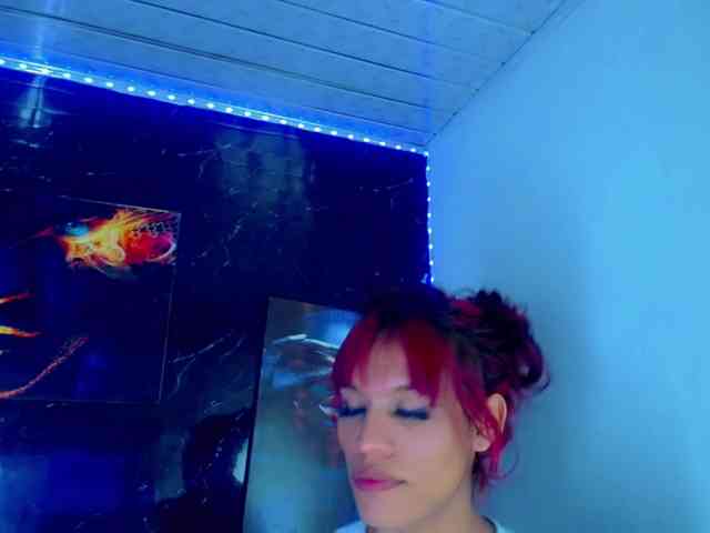 KeishasexyBrood Sex Cam Show