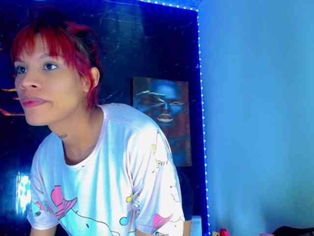 KeishasexyBrood Sex Cam Show