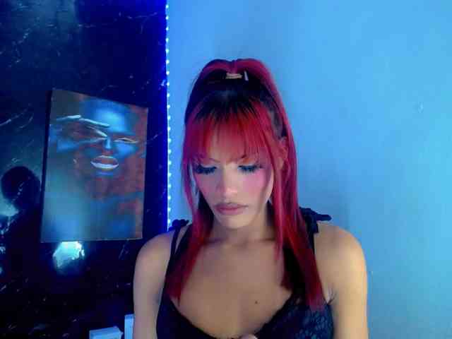 KeishasexyBrood Sex Cam Show