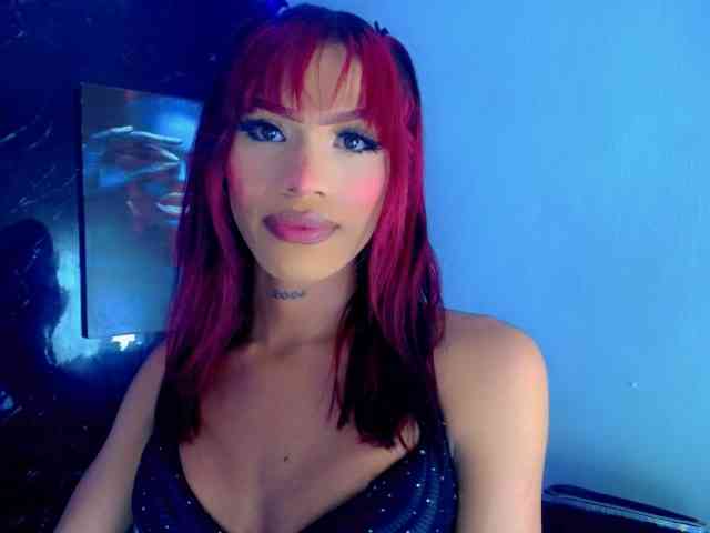 KeishasexyBrood Sex Cam Show