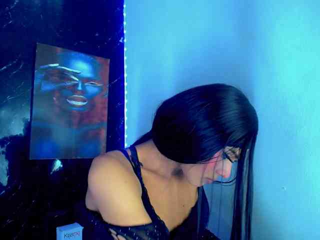 KeishasexyBrood Sex Cam Show