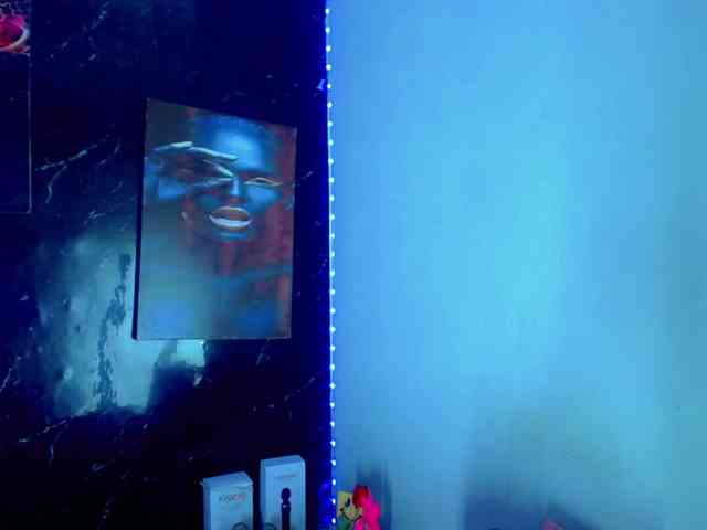 KeishasexyBrood Sex Cam Show