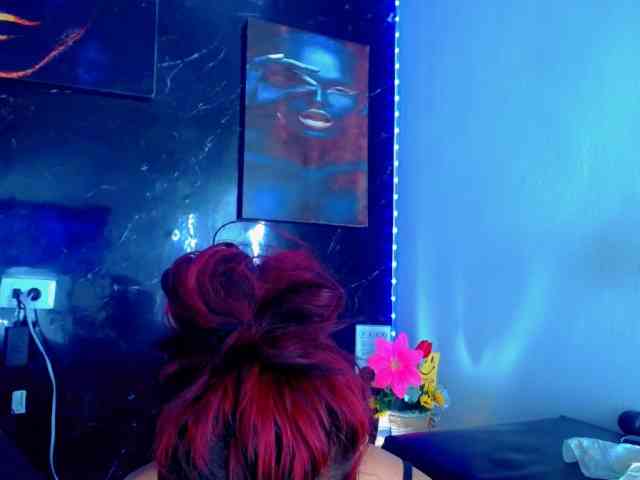 KeishasexyBrood Sex Cam Show