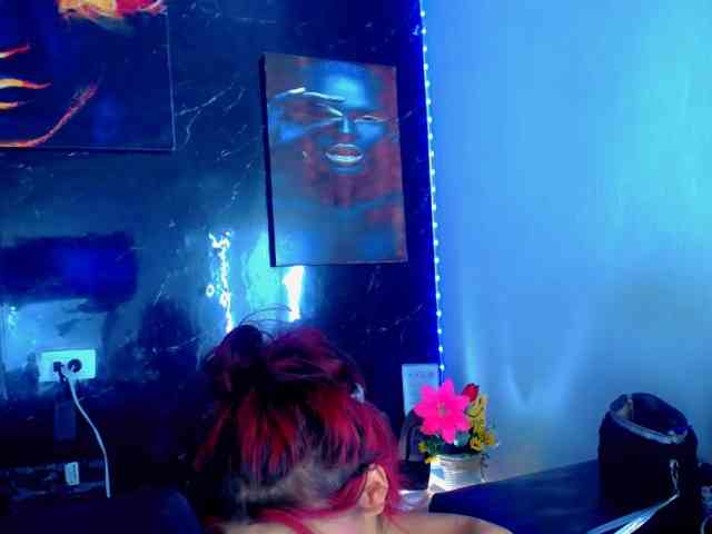 KeishasexyBrood Sex Cam Show
