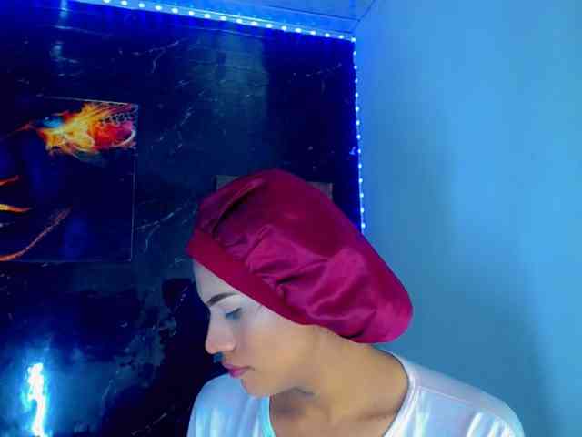 KeishasexyBrood Sex Cam Show