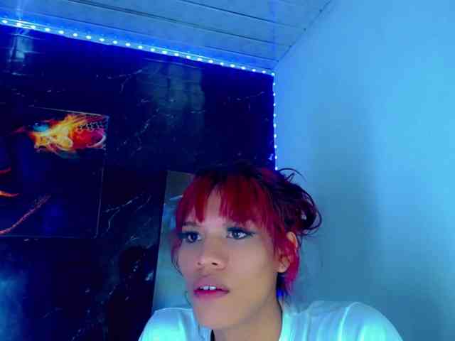 KeishasexyBrood Sex Cam Show