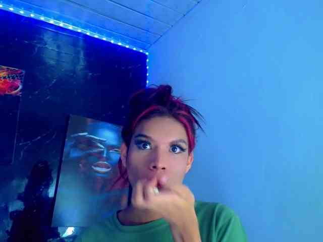 KeishasexyBrood Sex Cam Show