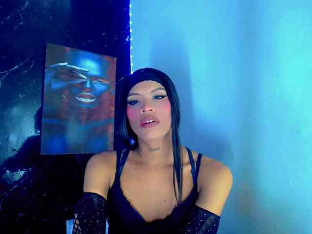 KeishasexyBrood Sex Cam Show