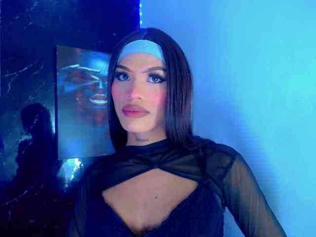 KeishasexyBrood Sex Cam Show