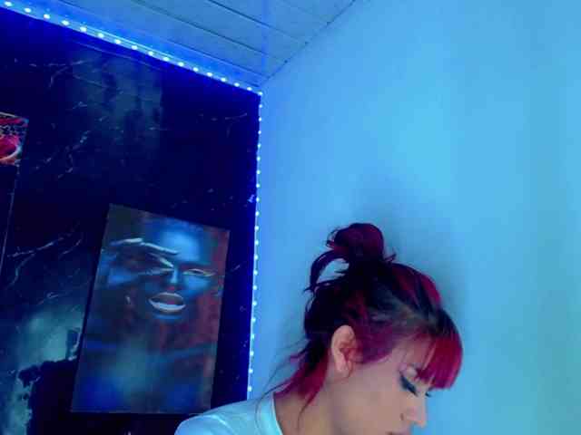 KeishasexyBrood Sex Cam Show