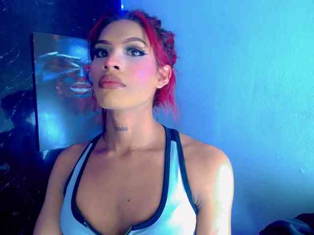 KeishasexyBrood Sex Cam Show