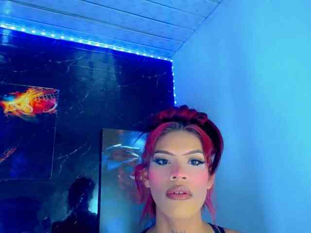 KeishasexyBrood Sex Cam Show