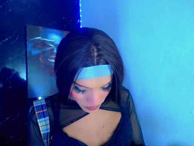 KeishasexyBrood Sex Cam Show