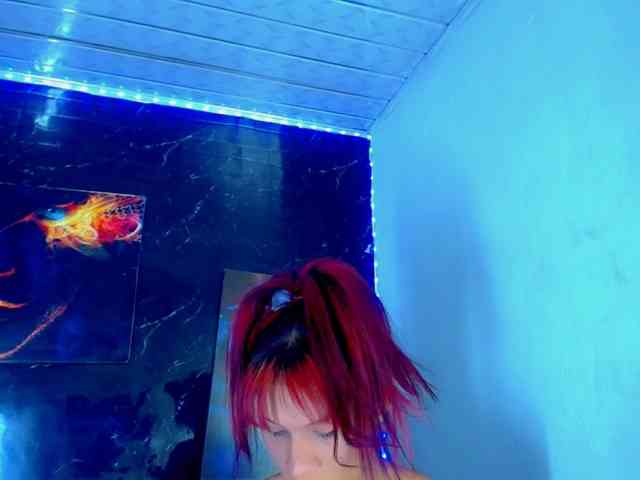 KeishasexyBrood Sex Cam Show