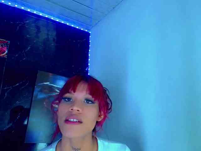 KeishasexyBrood Sex Cam Show