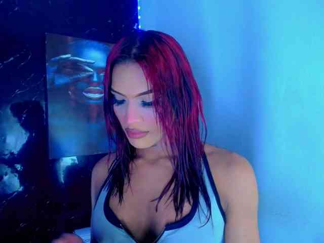 KeishasexyBrood Sex Cam Show
