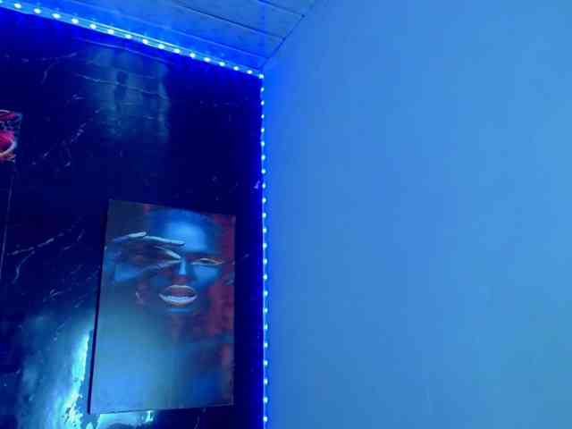 KeishasexyBrood Sex Cam Show