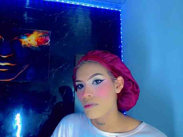 KeishasexyBrood Sex Cam Show