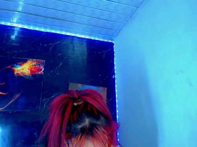 KeishasexyBrood Sex Cam Show