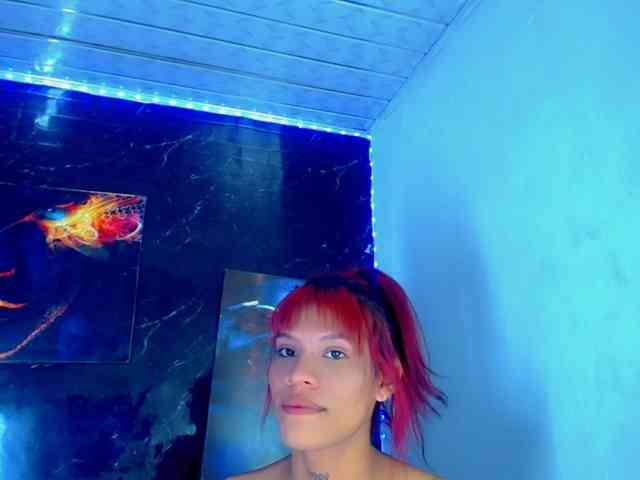 KeishasexyBrood Sex Cam Show