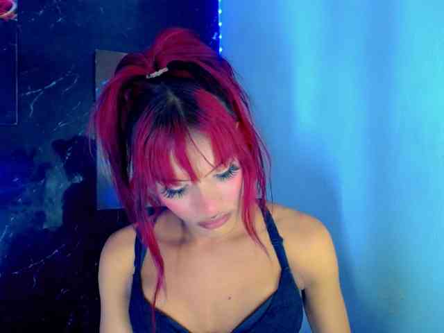KeishasexyBrood Sex Cam Show
