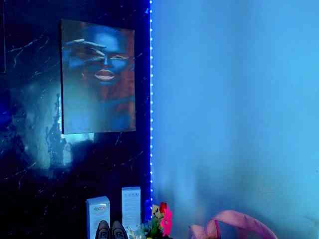 KeishasexyBrood Sex Cam Show