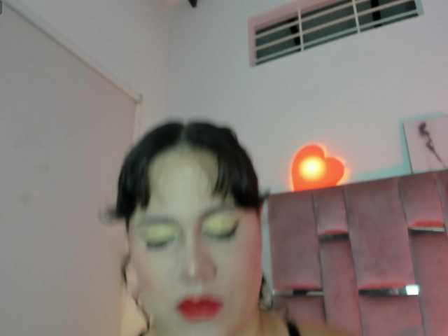 opaldark1 live cam on BongaCams