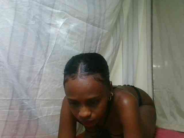 Melisia93 webcam