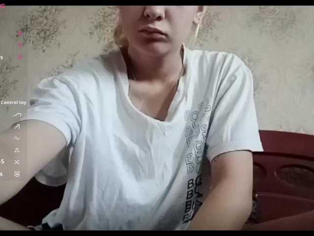 JongSiebel live cam on BongaCams