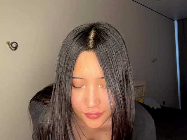 NoreenSemetara live cam on BongaCams